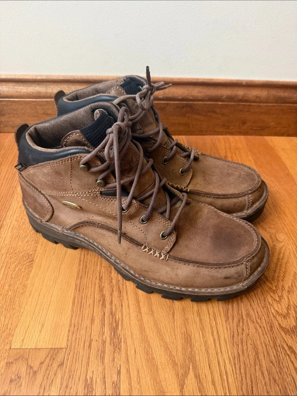 Red Wing Irish Setter Men's 3866 Borderland Chukka Casual Shoe Boots Size 11.5